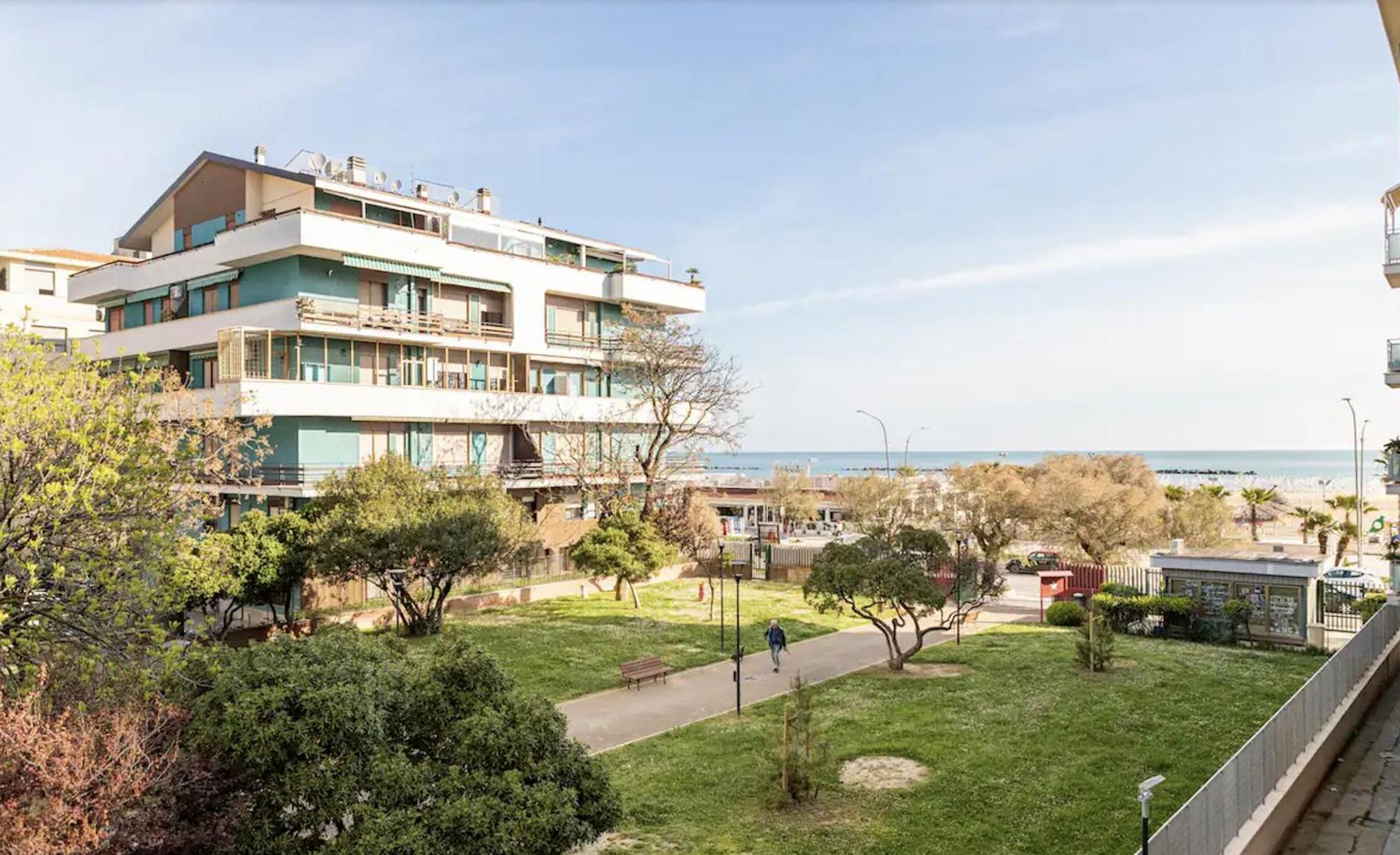 Hotel La Stanza Dell'Architetto Pescara Exterior foto